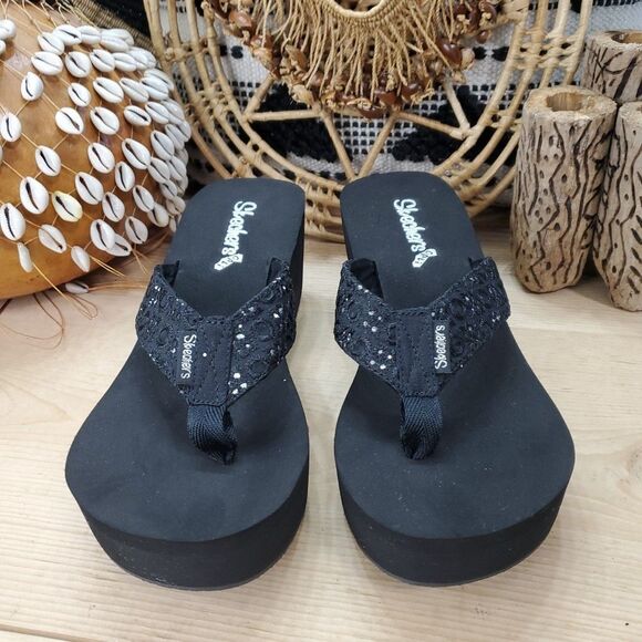 Y2K 2010 Skechers Cali Wedge Platform Black Sandals Women 10/40 Rhinestones NWOB - Picture 2 of 12